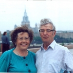 Папа и мама. Москва, Поклонная гора, 2000. 
