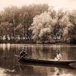 Большой пруд в Рогожке. Врач Н.А.Куняева с братом – сельским учителем. 